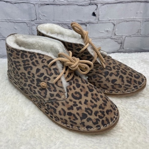 New Beek Penguin Genuine Shearling Lined Leopard Chukka Booties Size 7 - Picture 2 of 8